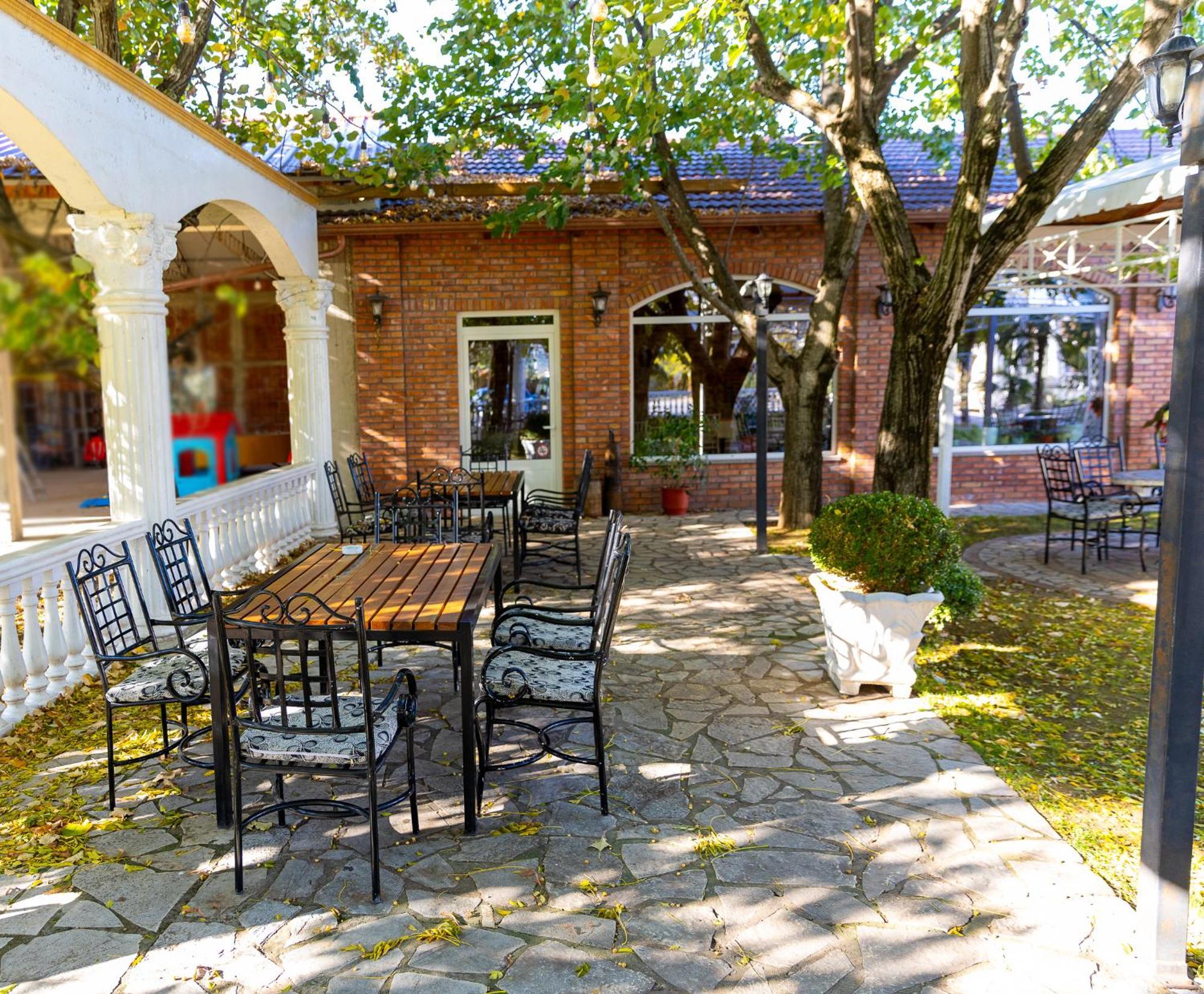 Hotel Paradise Σκόδρα Εξωτερικό φωτογραφία